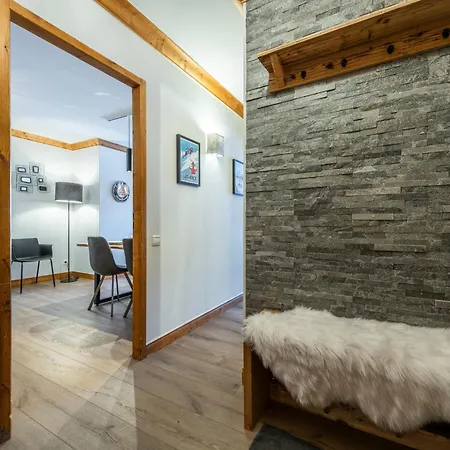 Apartman 4-5 Personnes Skis Aux Pieds Piscine Interieure Sauna Hammam Les Arcs (Savoie)